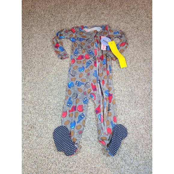 Ruggedbutts Other - NWT RuggedButts Football Zipper Romper‎ Bamboo size 12-18m